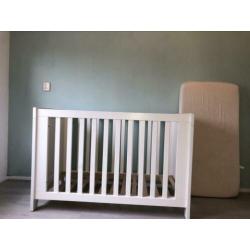 Ledikant (wit)+ matras