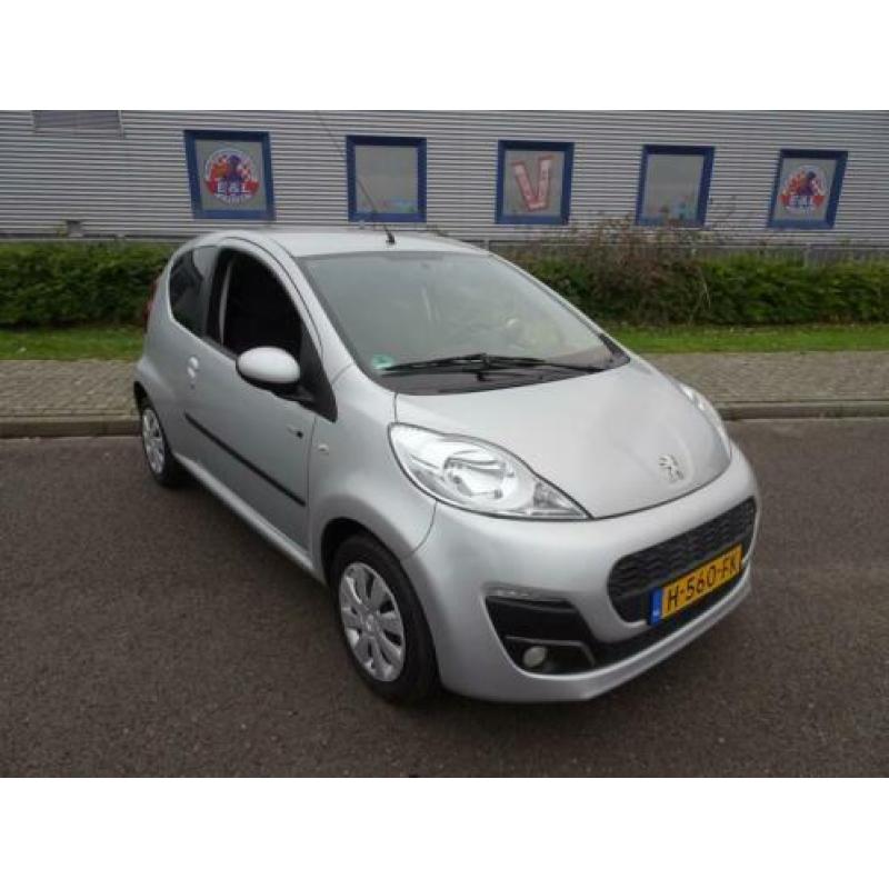 Peugeot 107 1.0 Sportium (bj 2014)