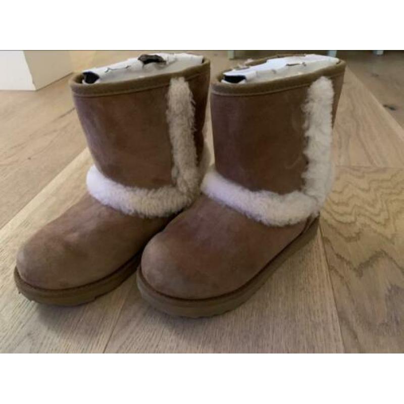 Ugg's | meisjes | 30 | bruin met bont