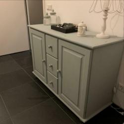 Zeer mooi dressoir.