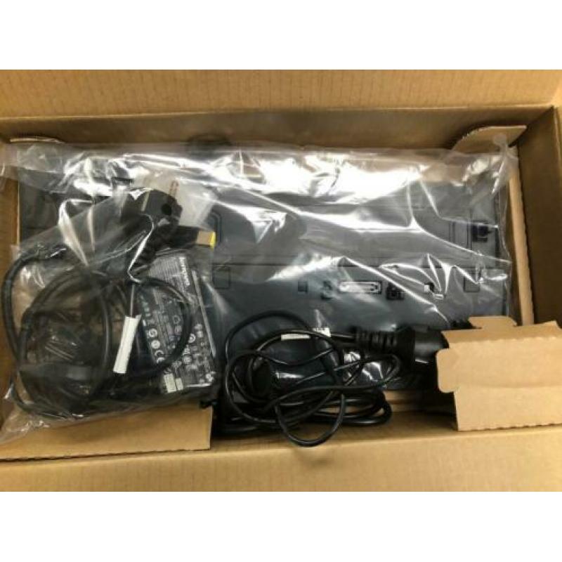 Nieuw!!! Docking station Thinkpad Pro Dock 90 W. KOOPJE!!!