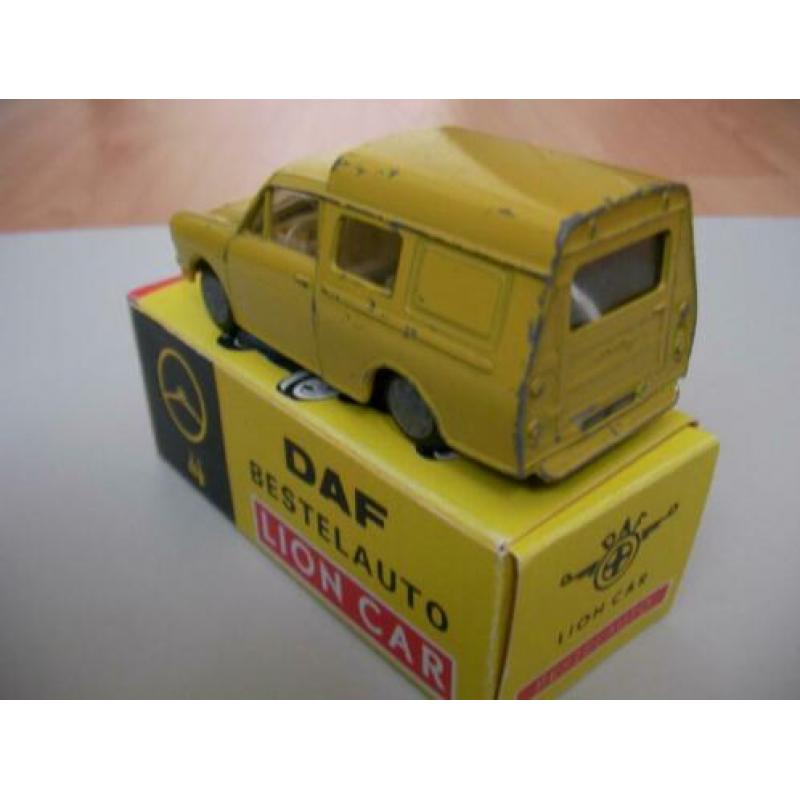 Lion car Daf 33 Bestel Variomatic Lion toys