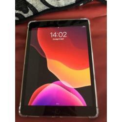 iPad 2019 space Gray 32 GB