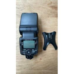 Nikon D7000 Spiegelreflex + Speedlight SB-700
