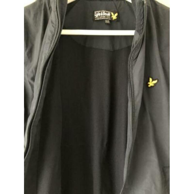 Lyle & Scott jasje donkerblauw 12/13 jaar IZGS