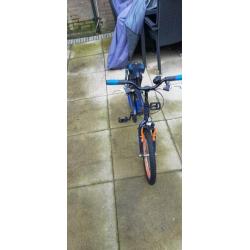 Loekie jongensfiets 18 inch