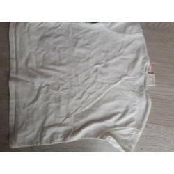 Zara shirtje maat 98 ongedragen