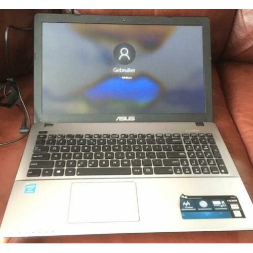 Laptop Asus SonicMaster