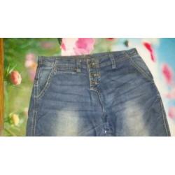 1. Summerwoman jeans maat 36