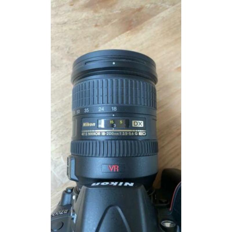 Nikon D7000 Spiegelreflex + Speedlight SB-700