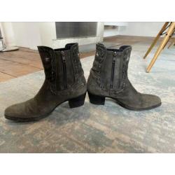 Sendra Maat 39