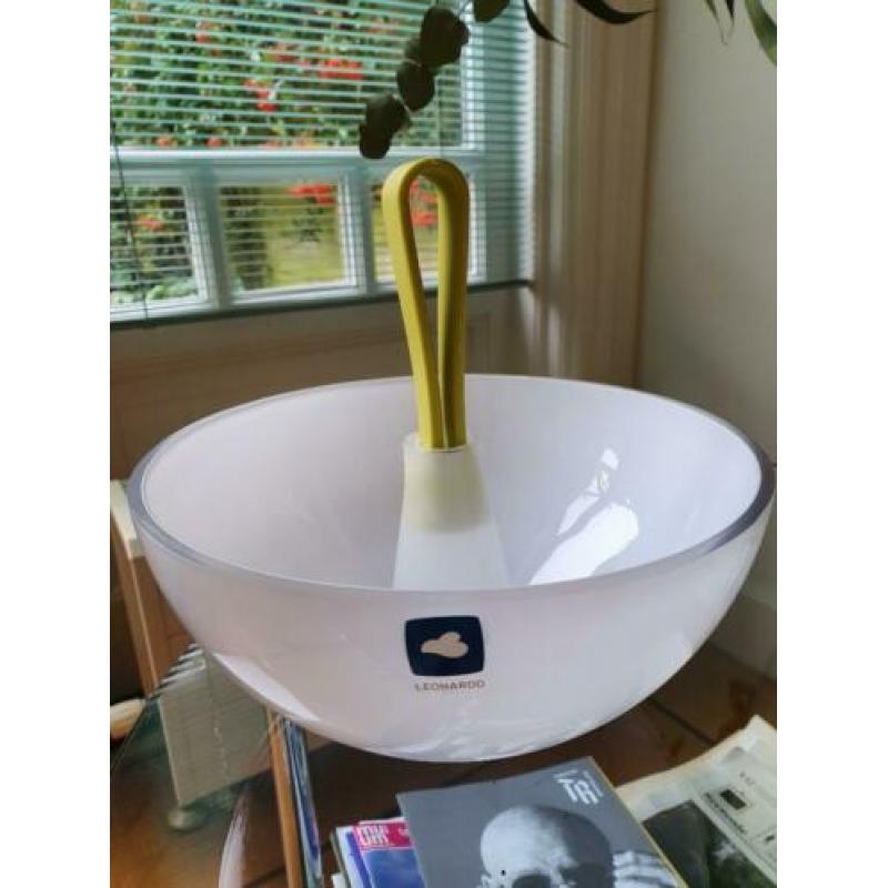 design snack schaal opaal glas NICO merk Leonardo