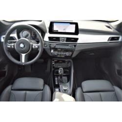 BMW X1 20iA High Executive xLine / Led / Navi Prof / Leder /