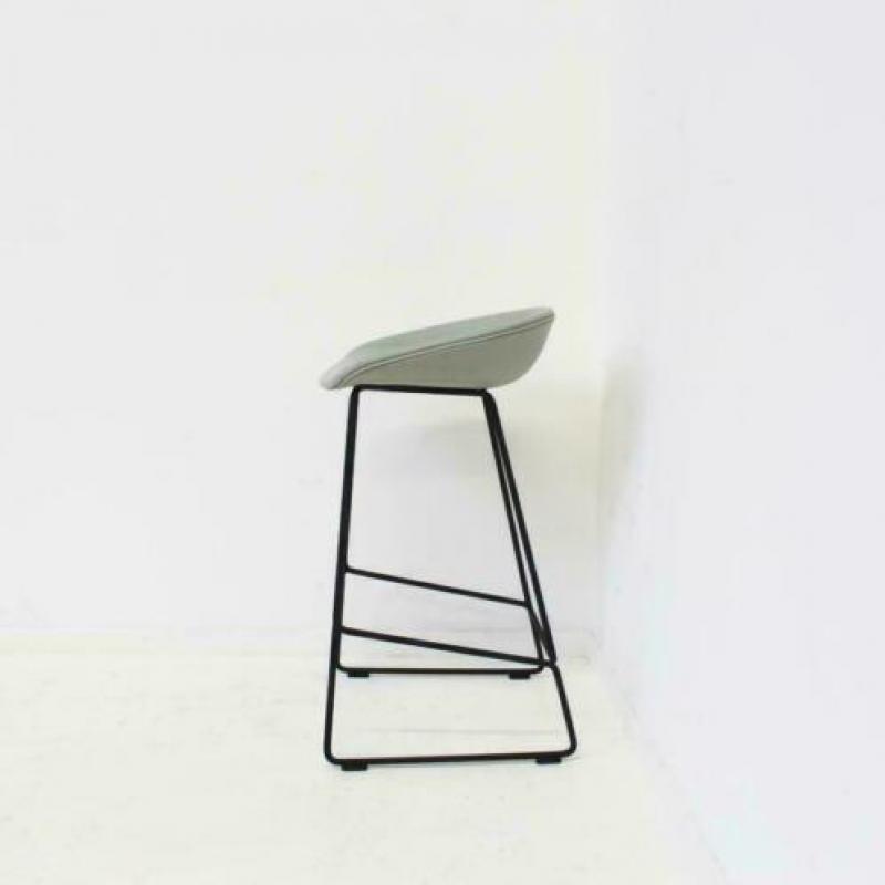 HAY About a Stool AAS39, Barkruk, Designkruk, Grijs, Nieuw