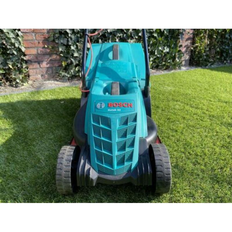 Bosch elektrische grasmaaier Rotak 32