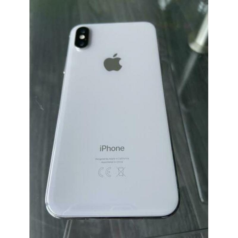 IPhone X 64 gb wit. In superstaat !