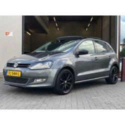 Volkswagen Polo 1.6 TDI Highline /PANO/CLIMA/NAVI/XENON/PDC/