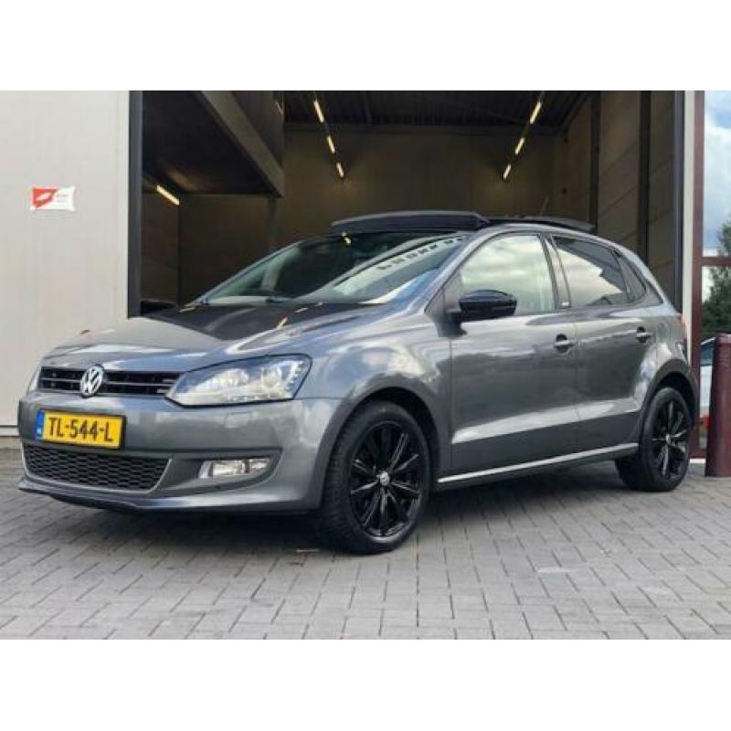 Volkswagen Polo 1.6 TDI Highline /PANO/CLIMA/NAVI/XENON/PDC/