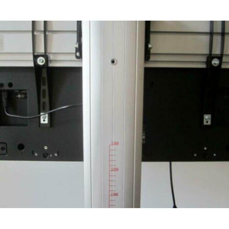 Iiyama Prolite 50 Inch Presentatiescherm met Equip standaard