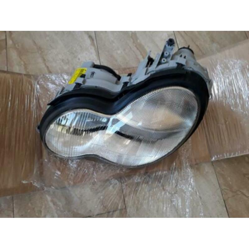 Nieuwe originele koplamp Mercedes C klasse W203