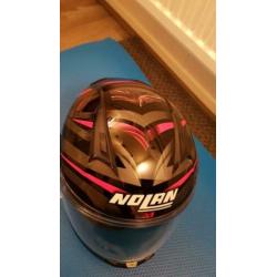Schitterende Nolan helm S zwart Roze nieuw