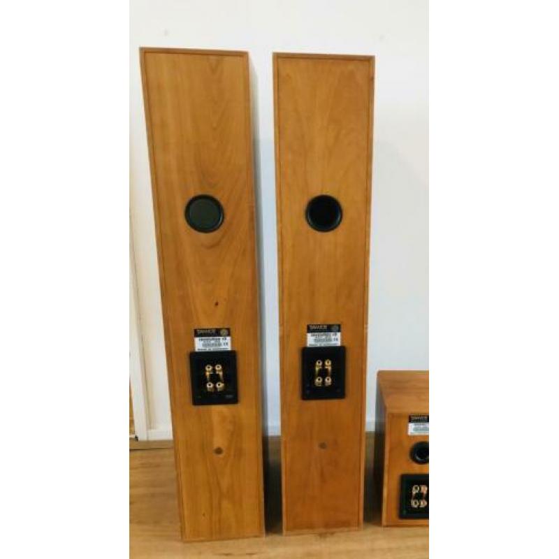 Tannoy speakers revolution 3 (r3)