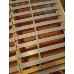 Bed incl bodems