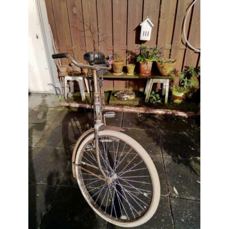 Oldtimer fiets - DCR (De Centrale Rijwielhandel) Servellen