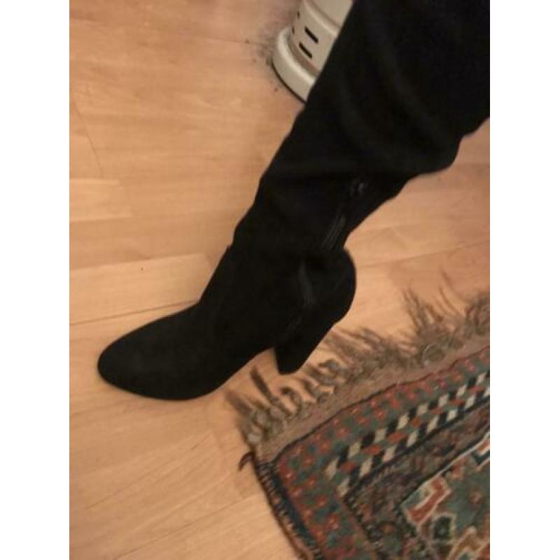 Hoge faux-suede laarzen ! Maat 36