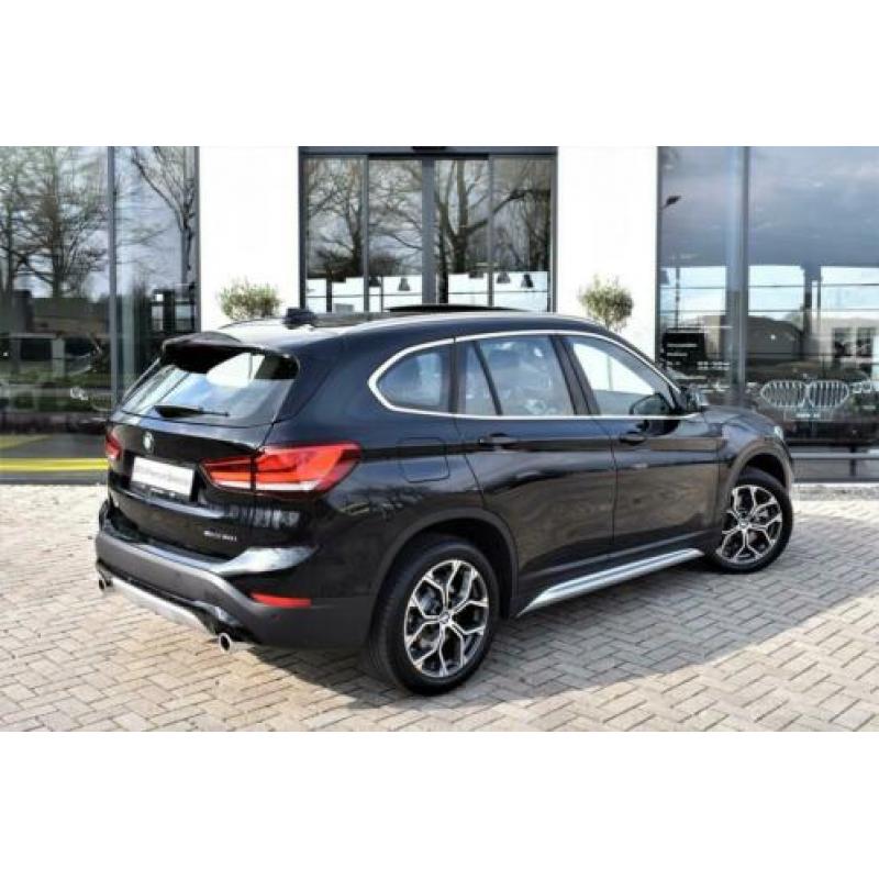 BMW X1 20iA High Executive xLine / Led / Navi Prof / Leder /