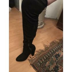 Hoge faux-suede laarzen ! Maat 36