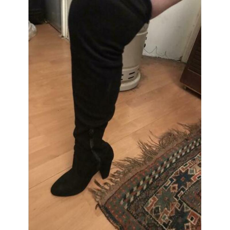 Hoge faux-suede laarzen ! Maat 36