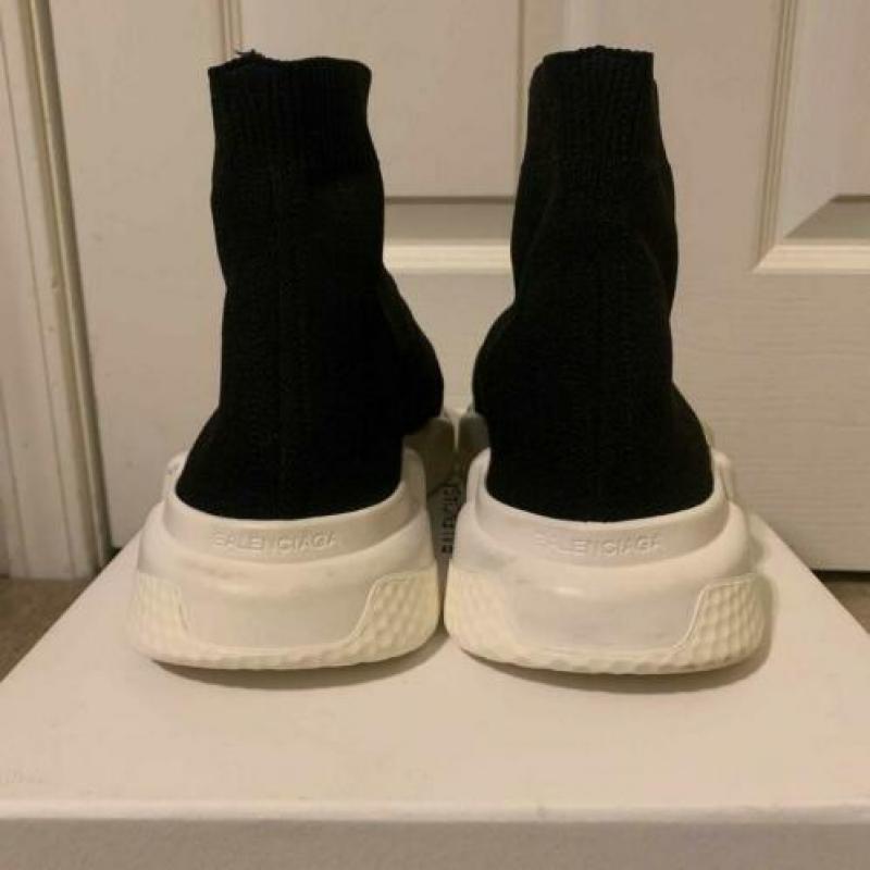 Balenciaga speed trainer