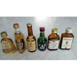 Miniatuur vintage whisky flesjes 6x oa Bell, Grant, Seagram