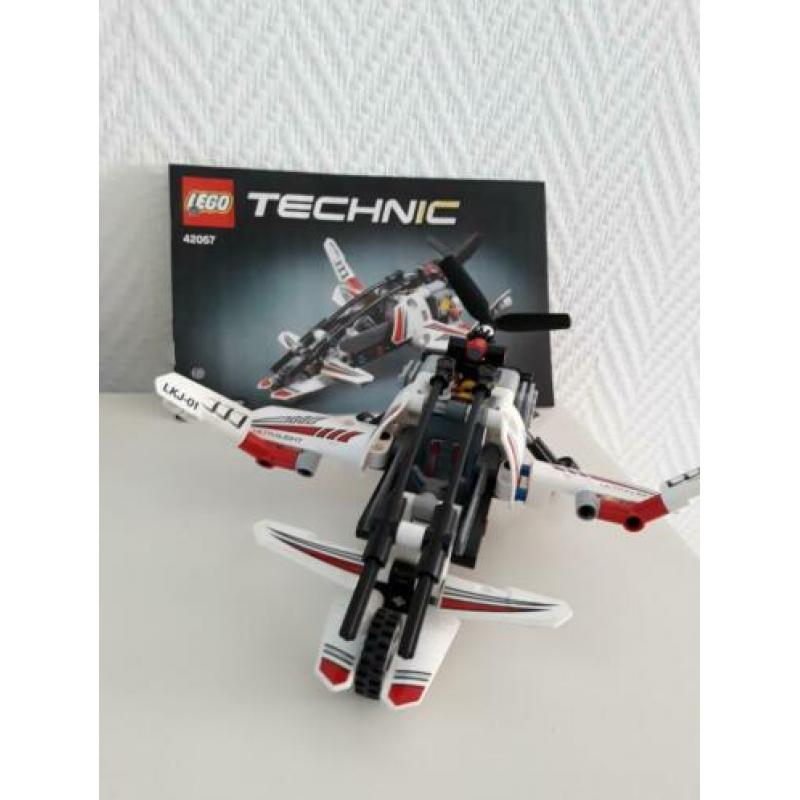 Vliegtuig Lego technic 42057