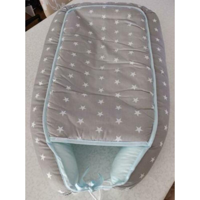 MamaLoes Omkeerbaar Babynest grijs/mint