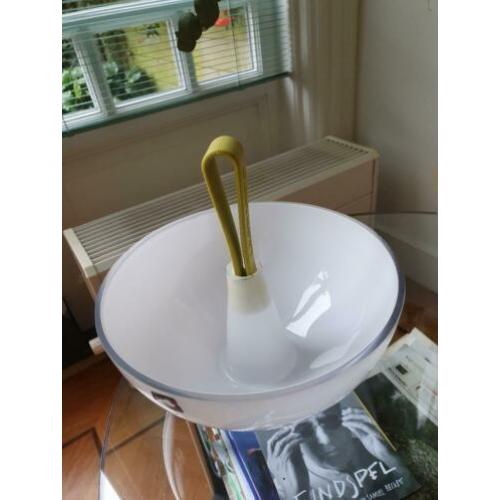 design snack schaal opaal glas NICO merk Leonardo