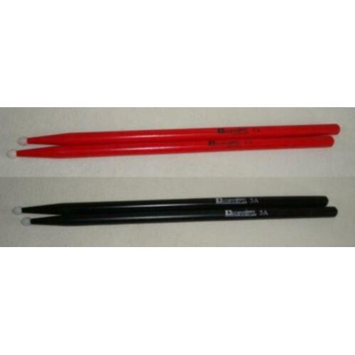 Dimavery DDS-5A esdoorn drumstokken, rood of zwart (nieuw)
