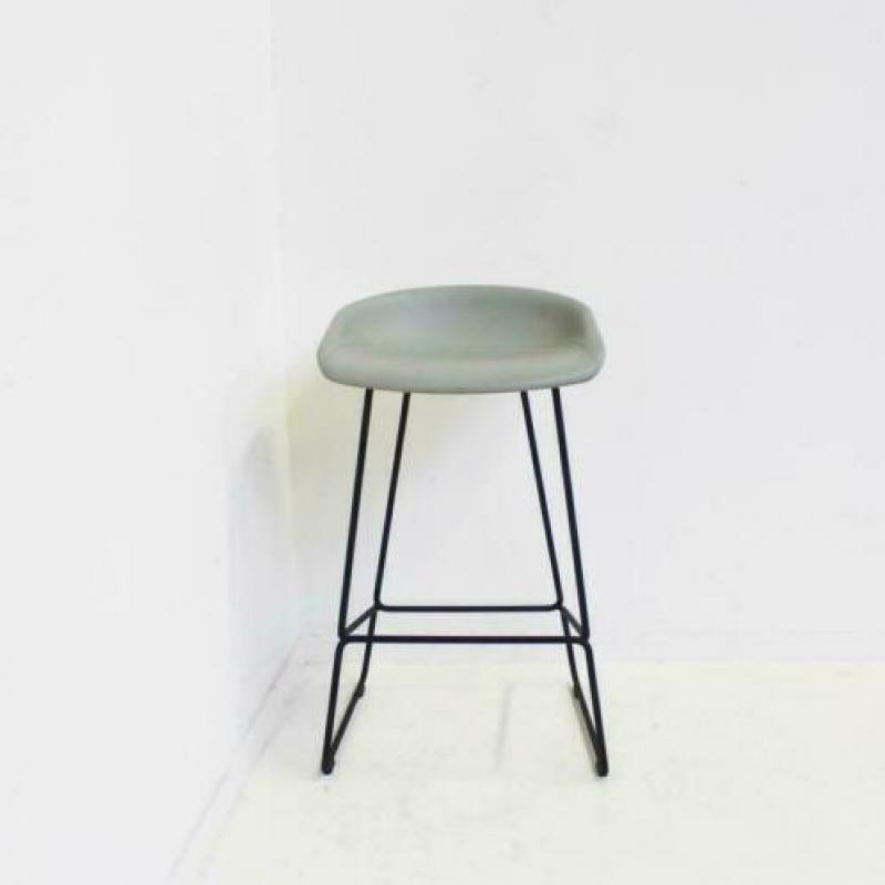 HAY About a Stool AAS39, Barkruk, Designkruk, Grijs, Nieuw