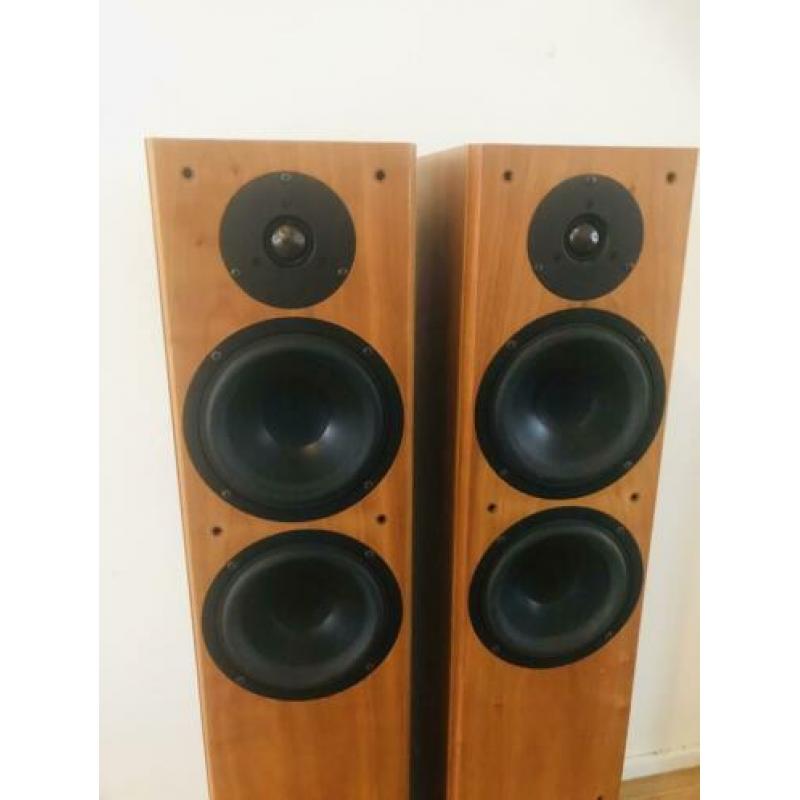 Tannoy speakers revolution 3 (r3)