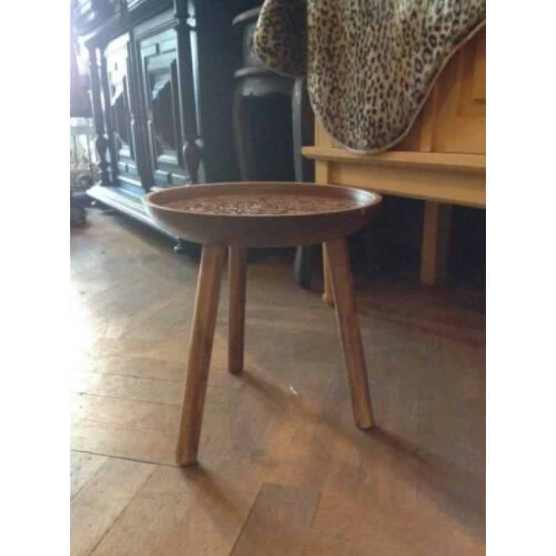 Bohemian rond tafeltje bruin, bijzettafel Ibiza, tafel VdlM