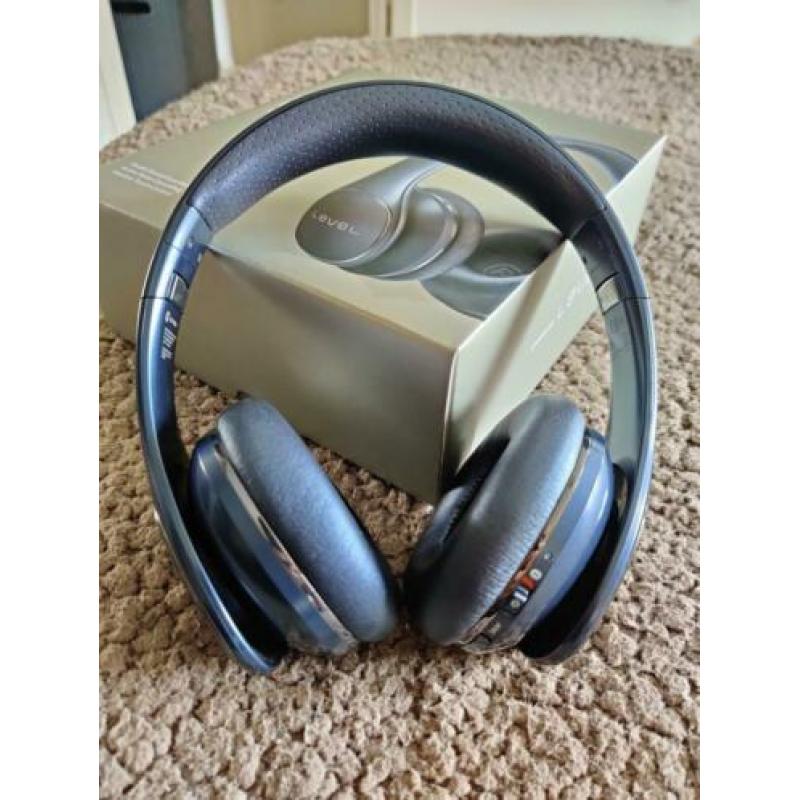 Samsung Level On Bluetooth Headset