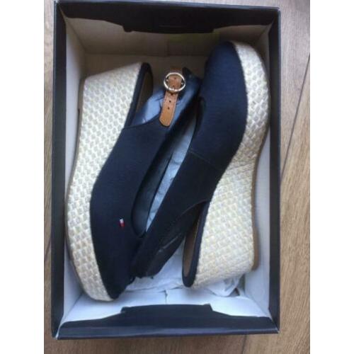 *NIEUW* Sandalen Tommy Hilfiger maat 38 donkerblauw