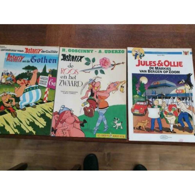 strip albums