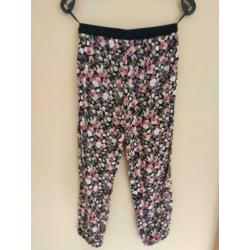 Bloemetjes broek met elastisch middel - maat 38