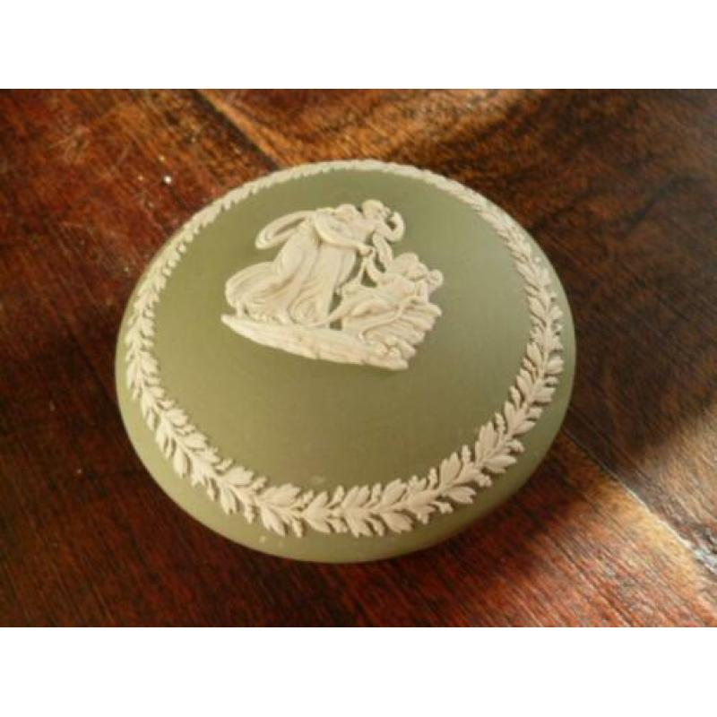Wedgwood Jasperware doosje + asbakje