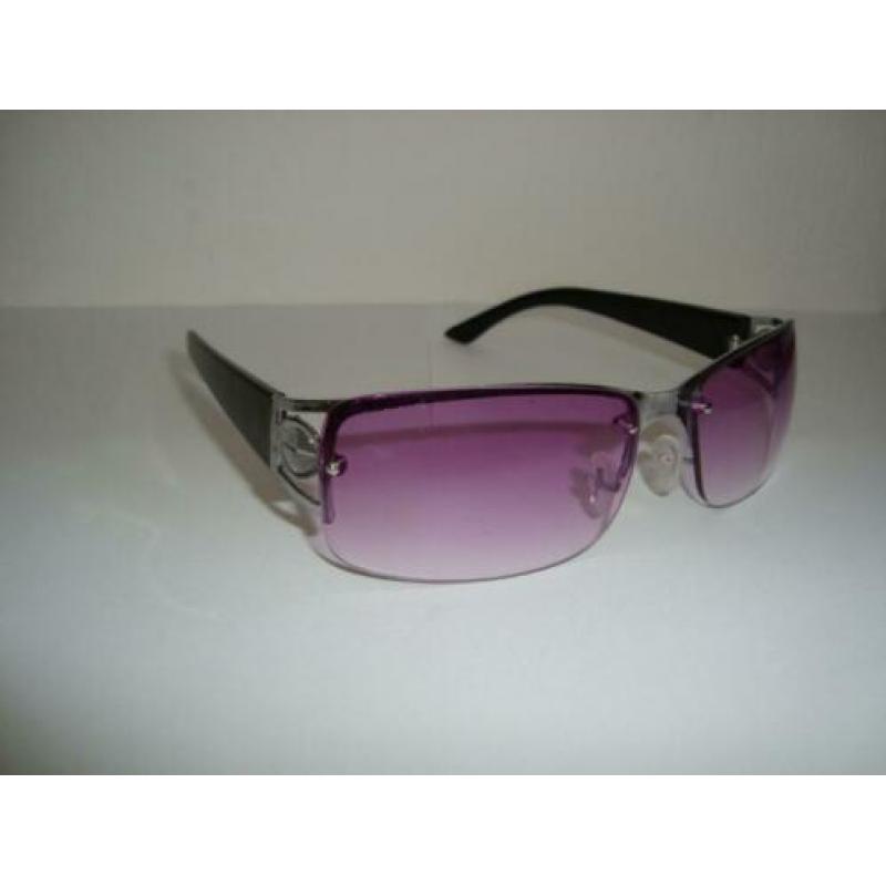 Super exclusive Unisex Zonnebril "FLASHY-PURPLE" € 5,95