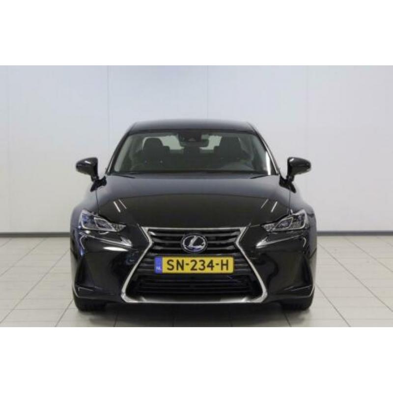 Lexus IS 300h Business Line | PREMIUM NAVIGATIE | HALF LEER