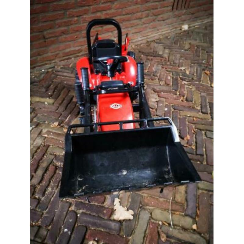 tractor Falk