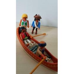Playmobil kano met 4 poppetjes